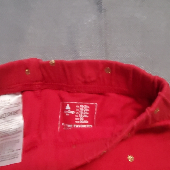 Bany Gap Red Leggings with Gold Dots - Picture 2 of 2
